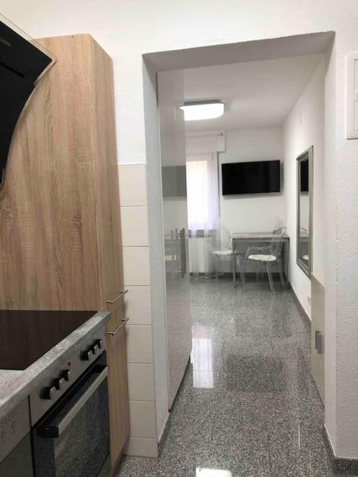 Neues Schoenes Studio, Zentral & Direkt An Der Rems Waiblingen  Dış mekan fotoğraf