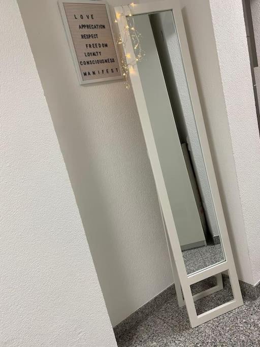 Neues Schoenes Studio, Zentral & Direkt An Der Rems Waiblingen  Dış mekan fotoğraf