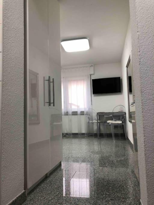 Neues Schoenes Studio, Zentral & Direkt An Der Rems Waiblingen  Dış mekan fotoğraf