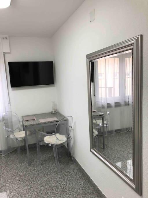 Neues Schoenes Studio, Zentral & Direkt An Der Rems Waiblingen  Dış mekan fotoğraf