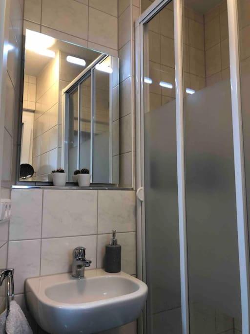 Neues Schoenes Studio, Zentral & Direkt An Der Rems Waiblingen  Dış mekan fotoğraf